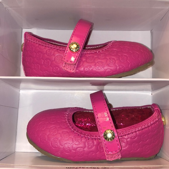 Michael Kors Pink infant flats - Baby Grace Logo - Picture 3 of 5